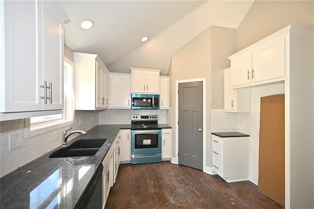 124 Roller Ct, Platte City, MO 64079