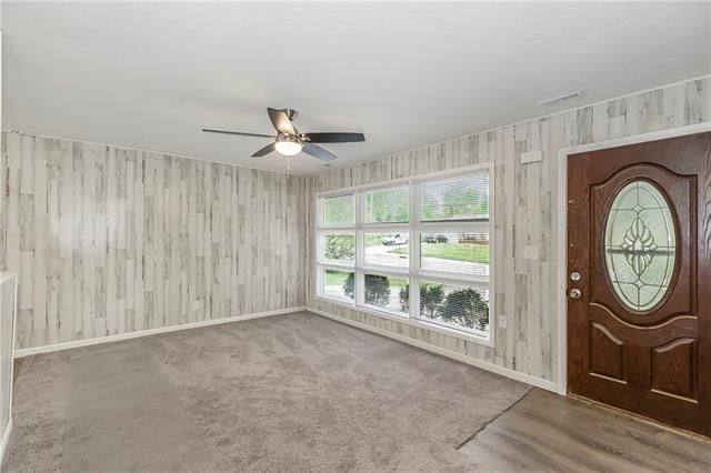 7809 E 107th St, Kansas City, MO 64134