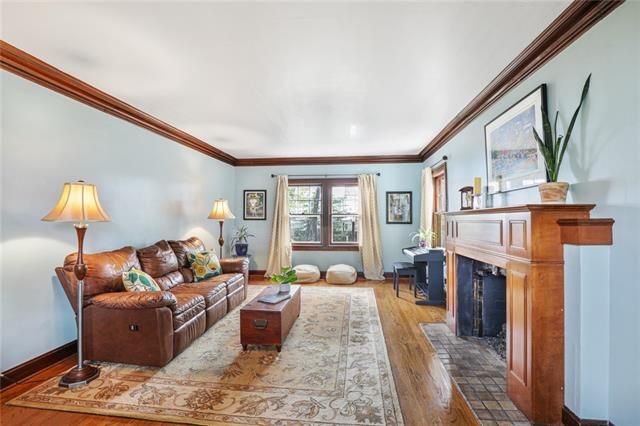 6429 Washington St, Kansas City, MO 64113