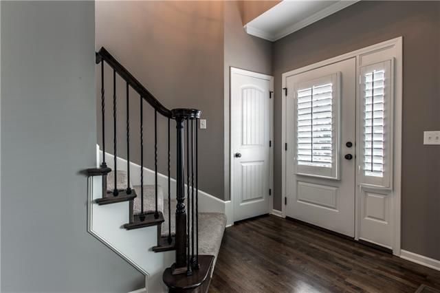 4444 Summit St, Kansas City, MO 64111