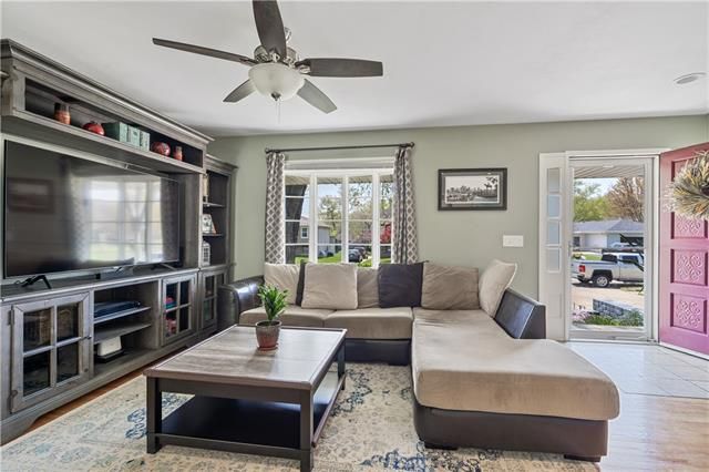 5440 Sutton Ave, Kansas City, KS 66106