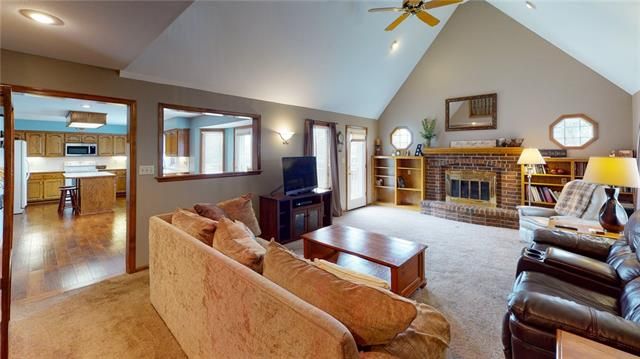 12302 E 78th St, Kansas City, MO 64138