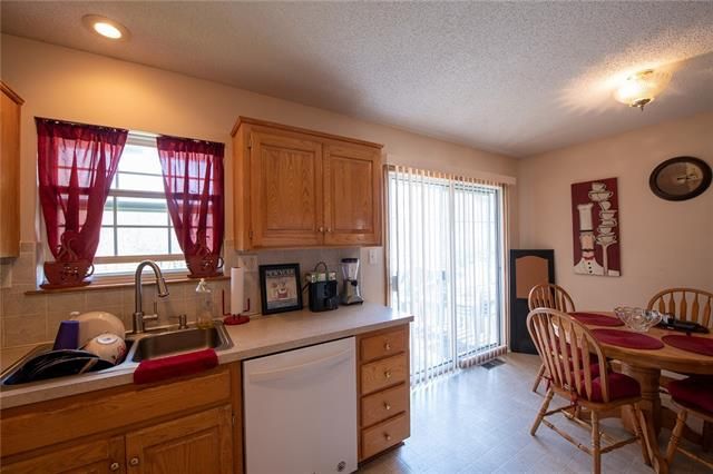 13622 E 50th St, Kansas City, MO 64133