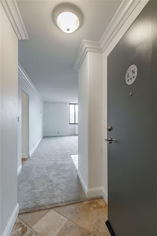 700 E 8th St #4N, Kansas City, MO 64106