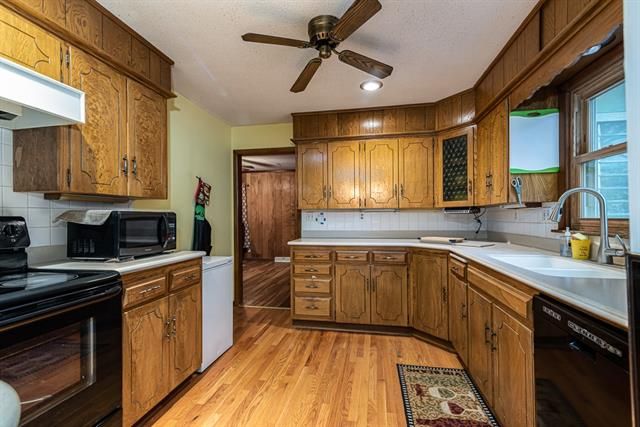 7650 Webster Ave, Kansas City, KS 66109