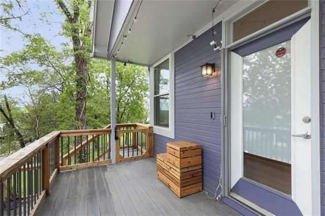 2116 Belleview Ave, Kansas City, MO 64108