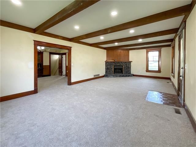 202 W Grover St, Otterville, MO 65348