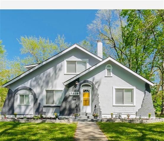 7319 Lydia Ave, Kansas City, MO 64131