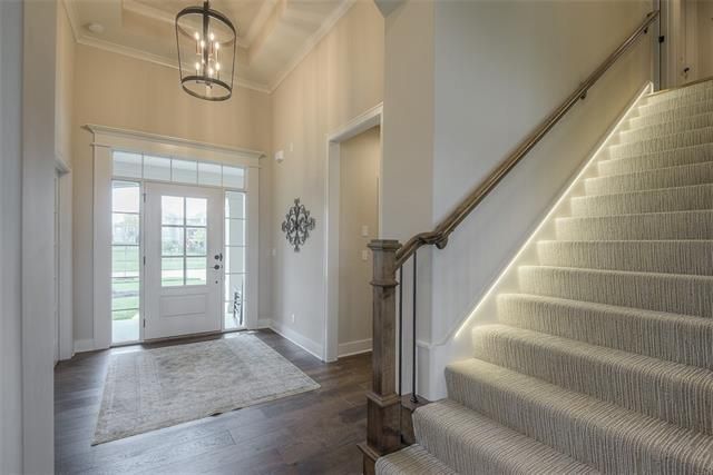 17053 Bluejacket St, Overland Park, KS 66221