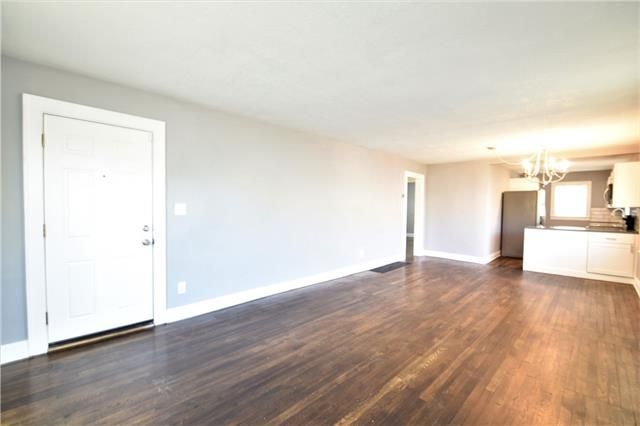 2209 E 67th St, Kansas City, MO 64132