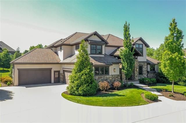 16009 King St, Overland Park, KS 66221
