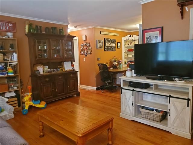 10808 E 59th St, Raytown, MO 64133