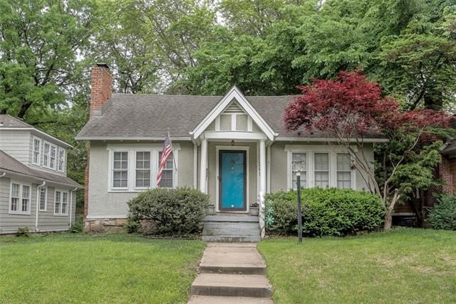 209 E 65 St, Kansas City, MO 64113