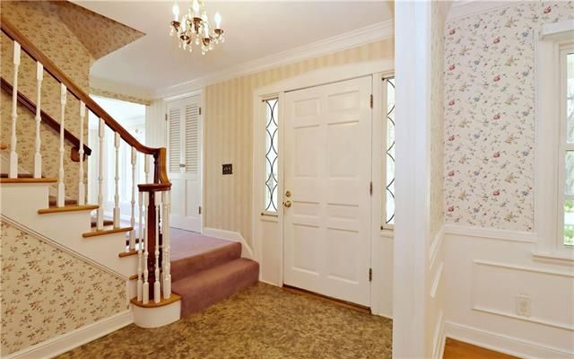 5033 Spring St, Kansas City, MO 64133
