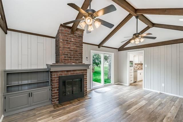 8833 Nall Ave, Prairie Village, KS 66207