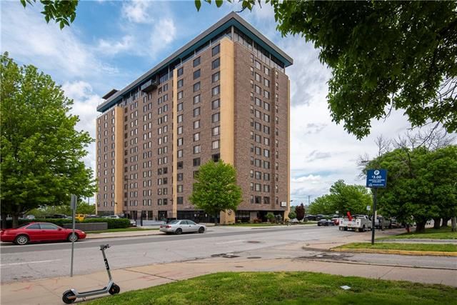 700 E 8th Unit 6l St, Kansas City, MO 64106