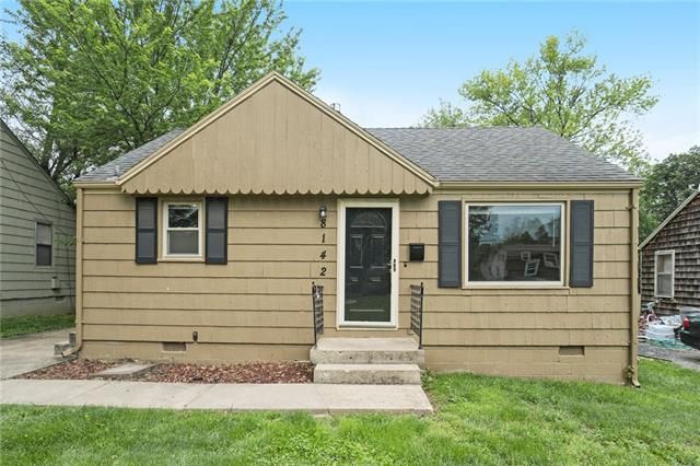 8142 Belleview Ave, Kansas City, MO 64114
