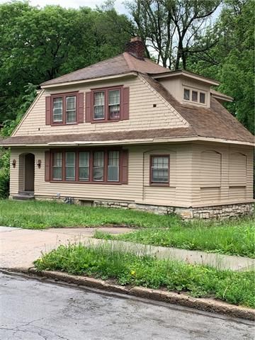 6027 Forest Ave, Kansas City, MO 64110