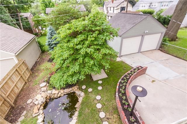 421 E 66th St, Kansas City, MO 64131