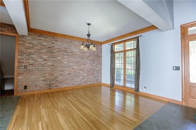 6809 Bluejacket St, Shawnee, KS 66203