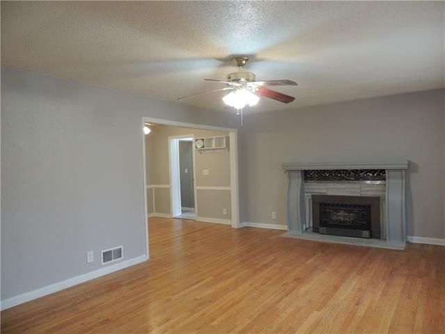 4408 Ridgeway Ave, Kansas City, MO 64133