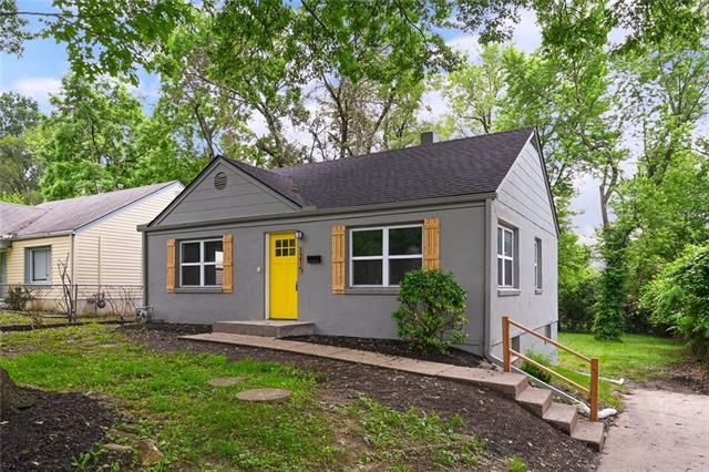 1215 E 79th St, Kansas City, MO 64131