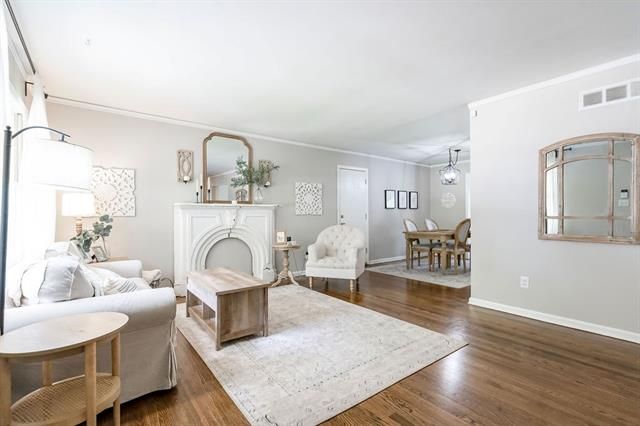 9017 Wedd St, Overland Park, KS 66212