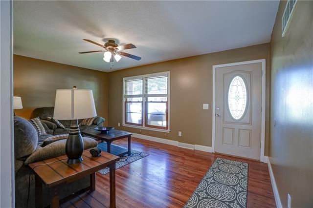 507 Ottman St, Richmond, MO 64085