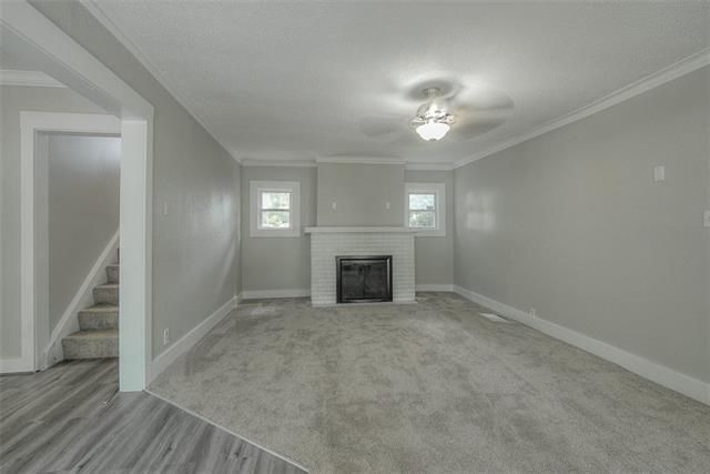 7437 Park Ave, Kansas City, MO 64132