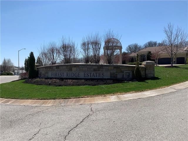 5928 N Lucerne Ave, Kansas City, MO 64151