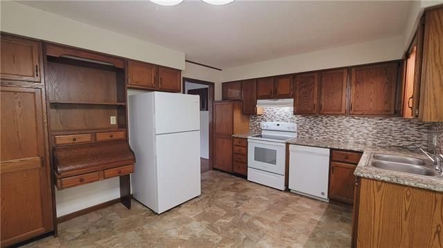 7609 E 85th St, Kansas City, MO 64138