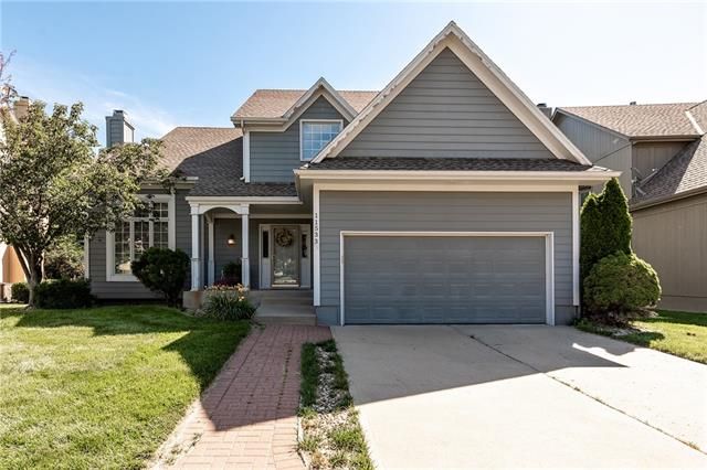 11533 Flint St, Overland Park, KS 66210