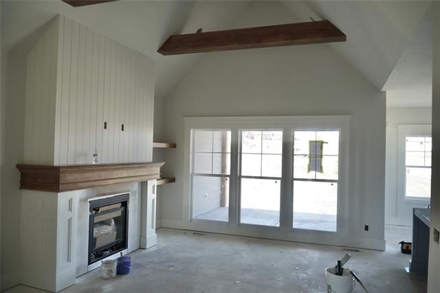 13200 W 174th Pl, Overland Park, KS 66221