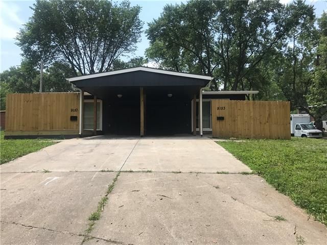 9151 W 83rd St, Overland Park, KS 66204