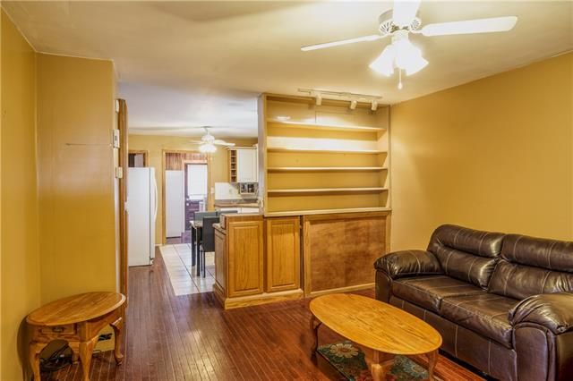 941 N Monroe Ave, Kansas City, MO 64120