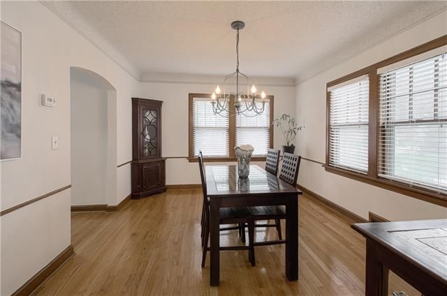 601 E 74th Ter, Kansas City, MO 64131
