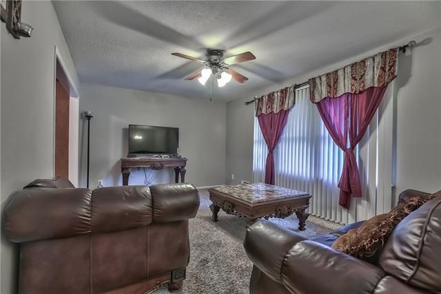 12301 E 57th St, Kansas City, MO 64133