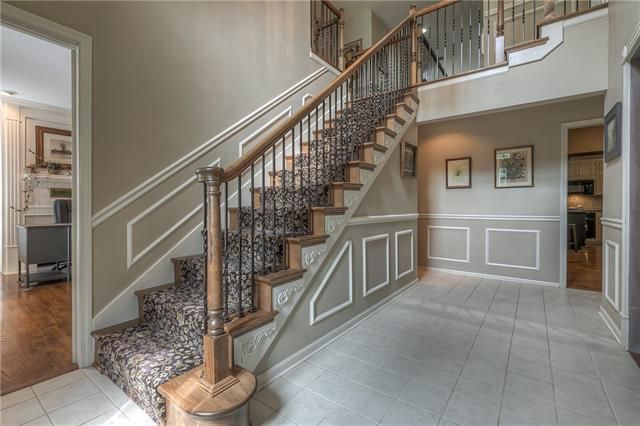 15919 Overbrook Ln, Overland Park, KS 66224