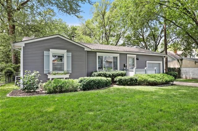 7706 Washington St, Kansas City, MO 64114