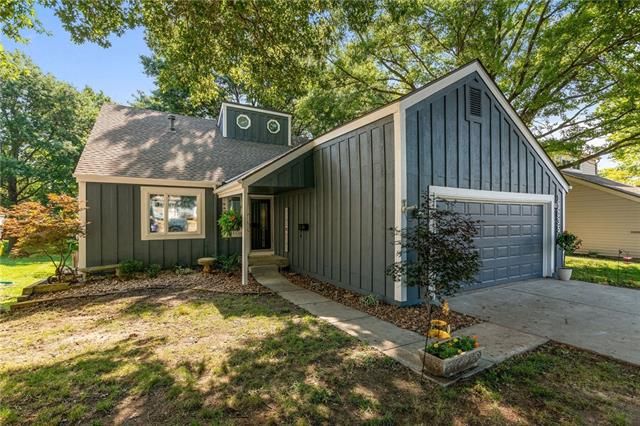 10035 N Cherry Dr, Kansas City, MO 64155