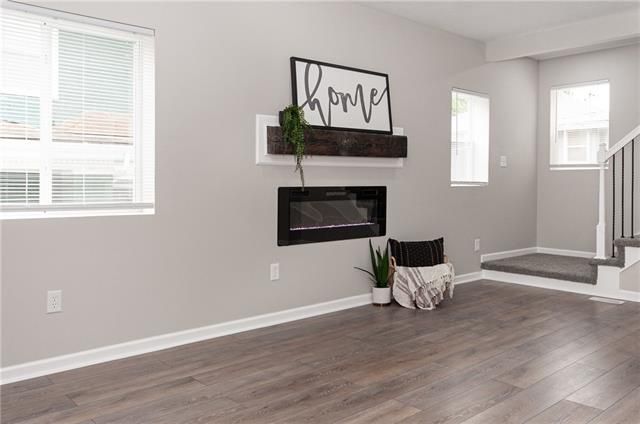2911 E 35th St, Kansas City, MO 64128