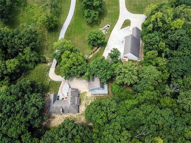 4813 Northwood Rd, Riverside, MO 64150