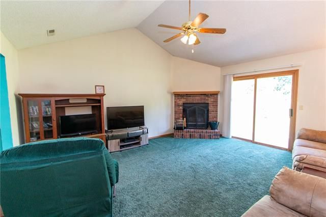 2737 Harper St, Lawrence, KS 66046