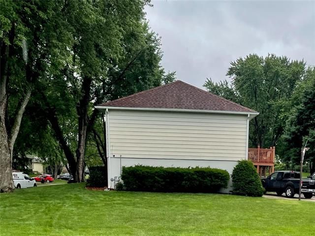 1428 N Hanover Ave, Independence, MO 64056