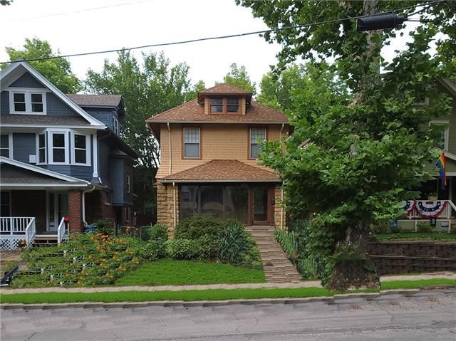 806 E 41 St, Kansas City, MO 64110