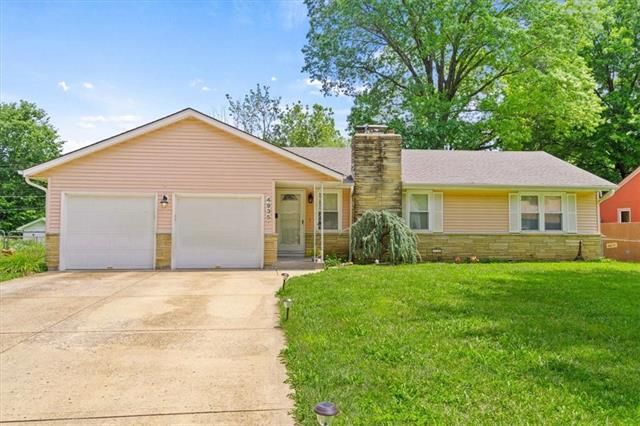 4935 N Brooklyn Ave, Kansas City, MO 64118