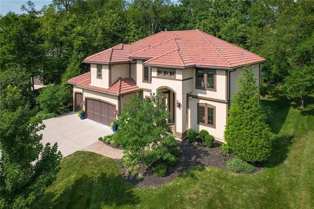 14616 Nieman Rd, Overland Park, KS 66221