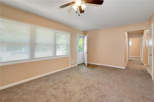 7501 E 107th St, Kansas City, MO 64134