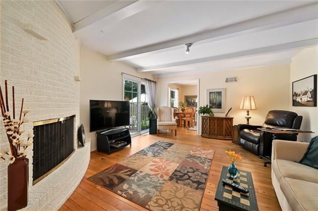 9711 Chadwick Dr, Overland Park, KS 66206