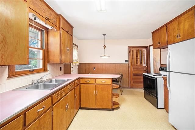 1000 S 55th St, Kansas City, KS 66106